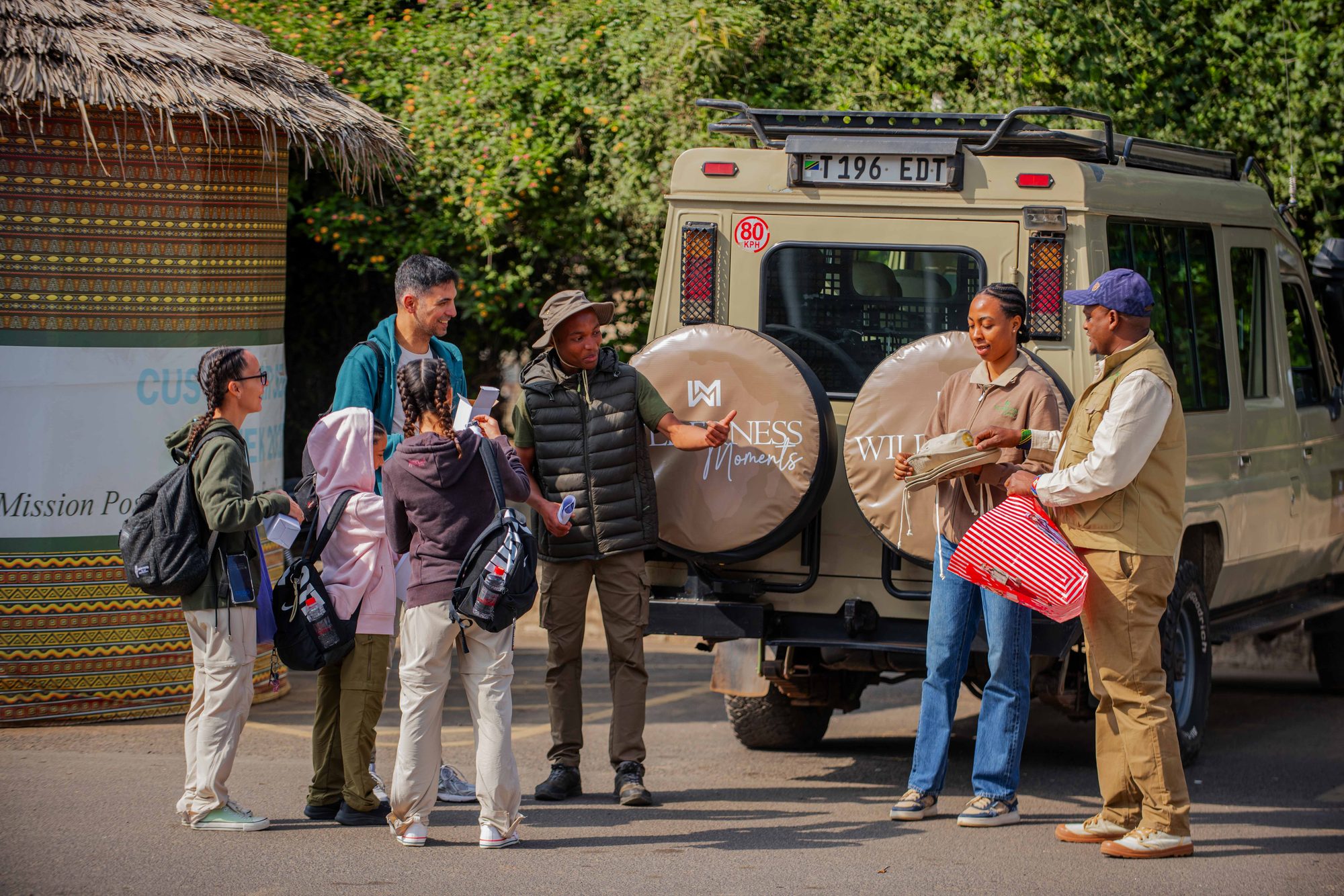 A relaxed moment with our guide before setting off
